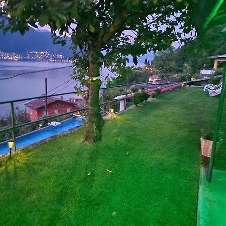 Feriehus Mella House Garden Relax Lezzeno