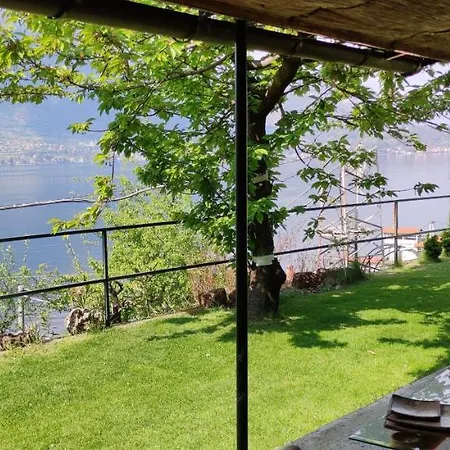Mella House Garden Relax Ferienhaus
